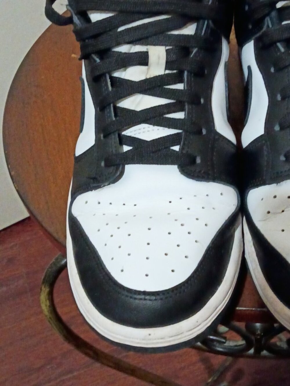 Nike Dunk Low Panda Sneakers Black White Leather Women's Size 10.5 Low Top - Picture 7 of 14